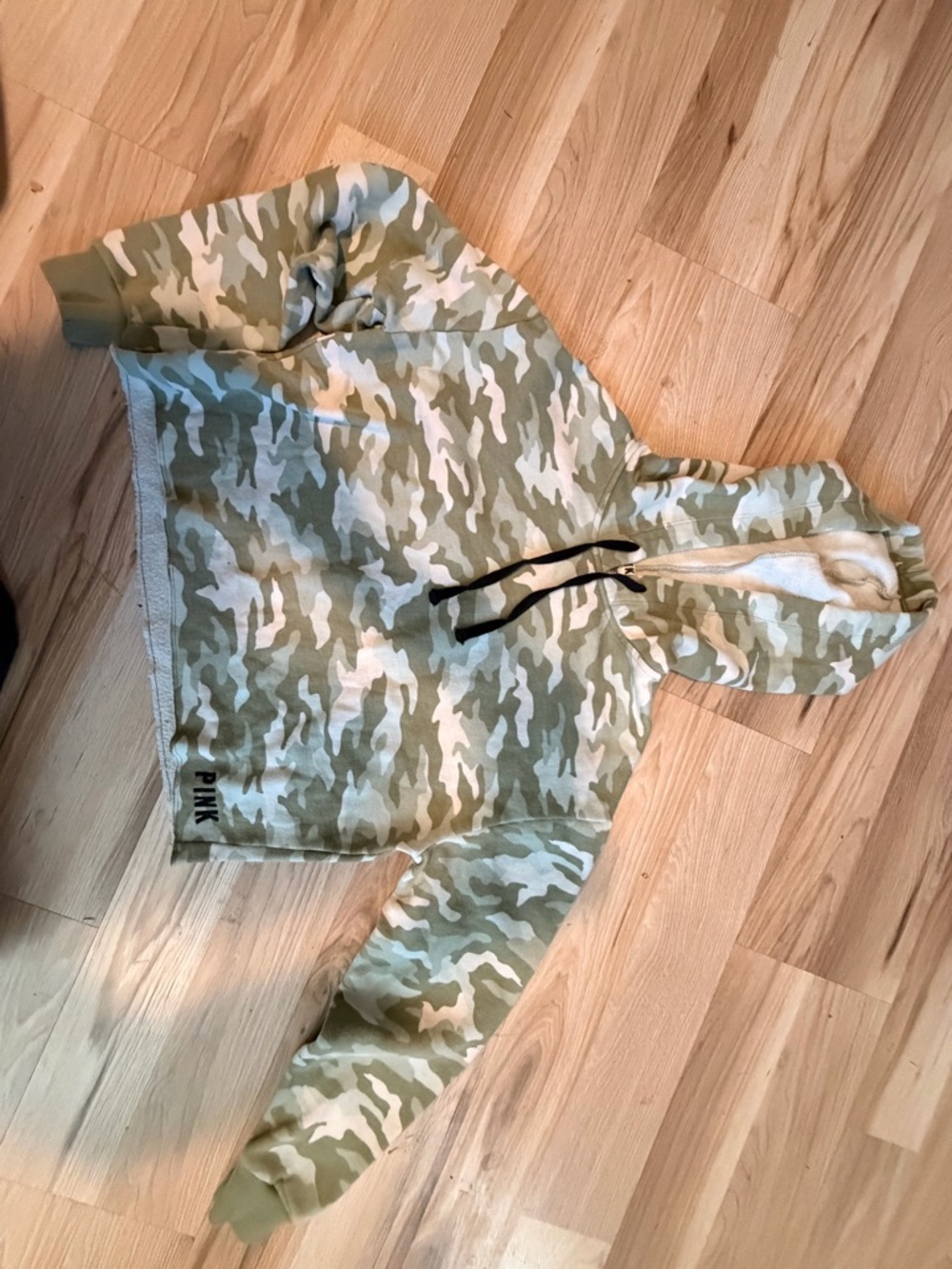 PINK Victoria's Secret Green & Cream Camo Hoodie